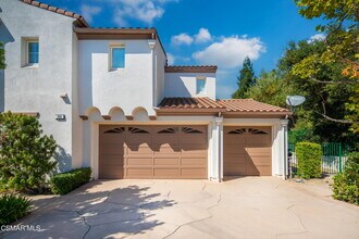 765 Coral Ridge Ct in Westlake Village, CA - Building Photo - Building Photo