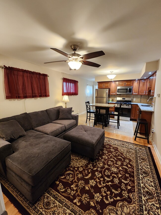 352 Grant St, Unit 352 Grant