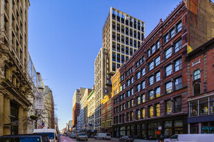 Flatiron House Apartments