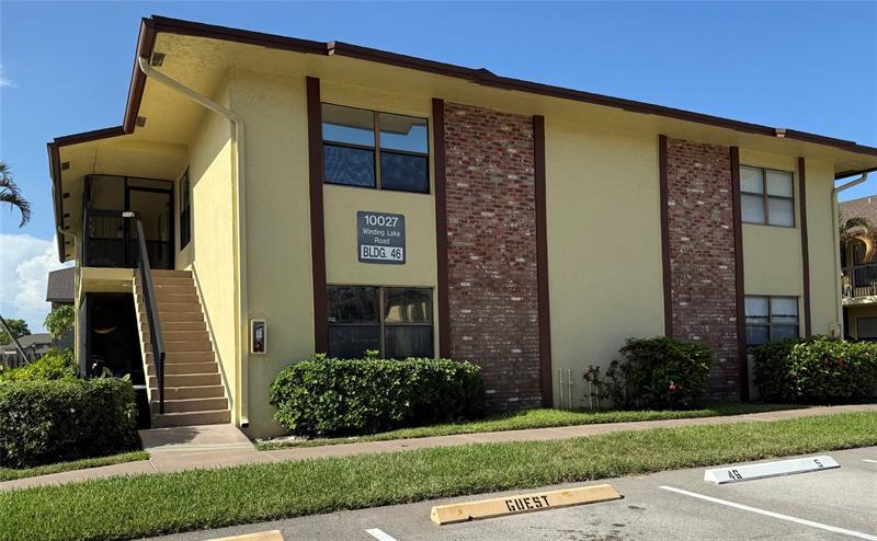 10027 Winding Lake Rd in Sunrise, FL - Building Photo