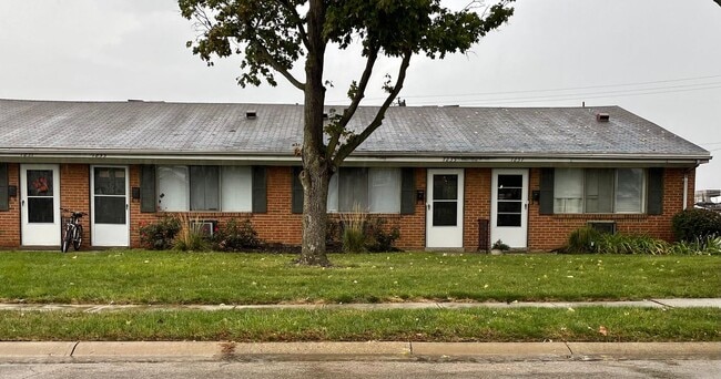 property at 1243 Uhlwood Dr