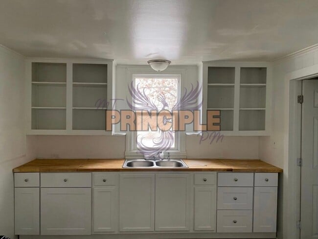 property at 310 Chestnut St