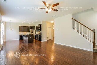 2112 Longmont Dr in Wake Forest, NC - Foto de edificio - Building Photo