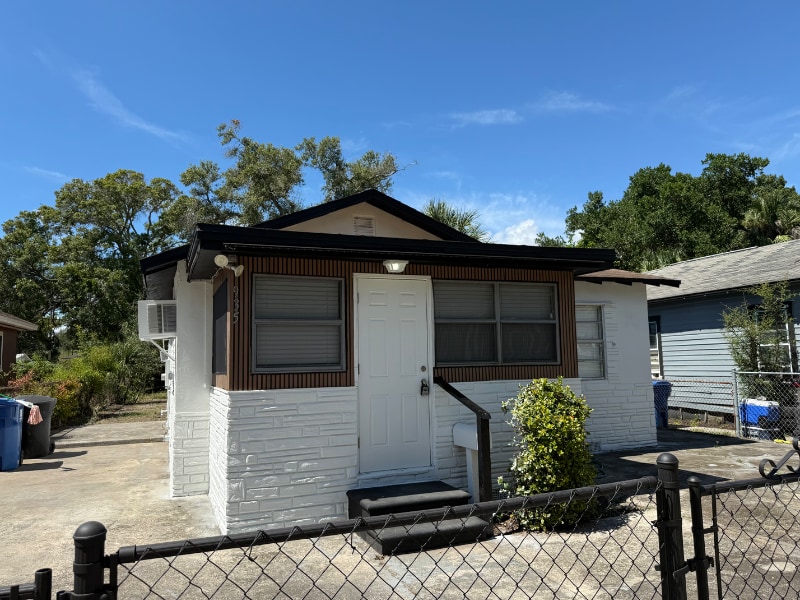 935 21st St S in St. Petersburg, FL - Foto de edificio