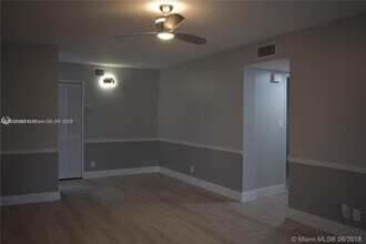 512 Gardens Dr in Pompano Beach, FL - Building Photo - Building Photo