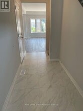 186 Bur Oak Dr in Thorold, ON - Building Photo - Building Photo