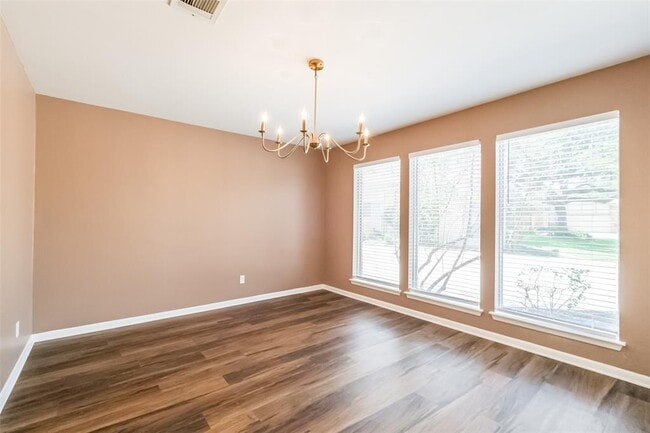 1047 Honey Hill Dr in Houston, TX - Building Photo - Building Photo