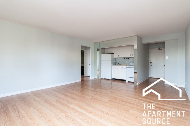 445 W Wellington Ave in Chicago, IL - Building Photo - Building Photo