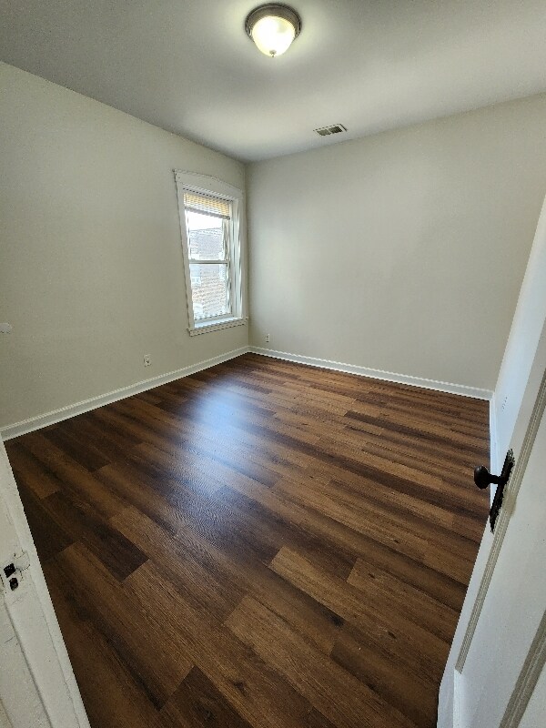 11033 S Vernon Ave in Chicago, IL - Building Photo - Building Photo
