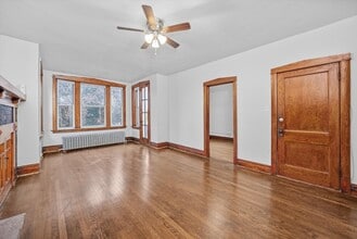 2103 Highland Ave in Berwyn, IL - Building Photo - Building Photo