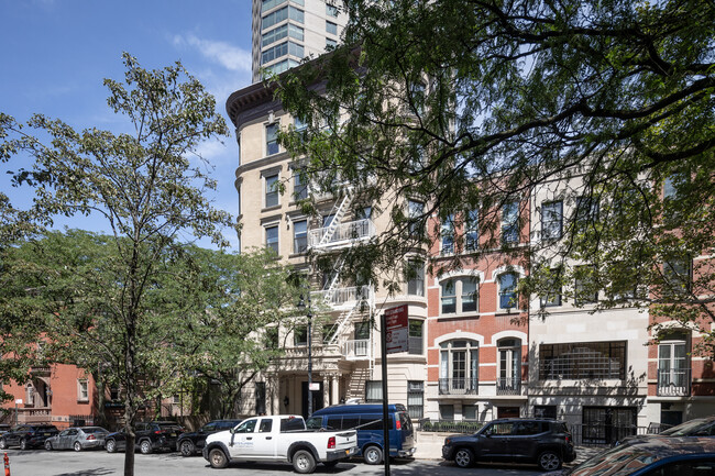 The Alamo in New York, NY - Foto de edificio - Building Photo