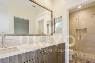 1518 Pullman Wy in Oakland, CA - Building Photo - Building Photo