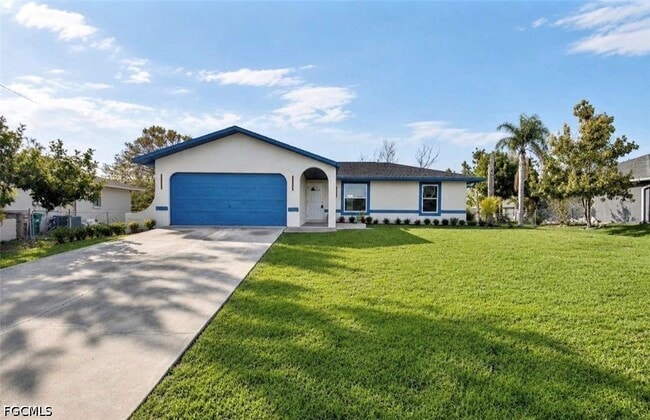 property at 528 SW 25th Terrace