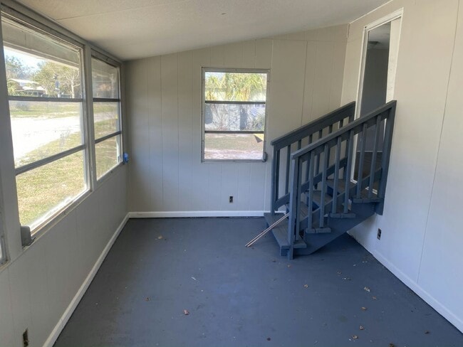 26 Circle Dr in Mount Dora, FL - Building Photo - Building Photo