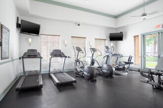 The Tides in Richmond, CA - Foto de edificio - Building Photo