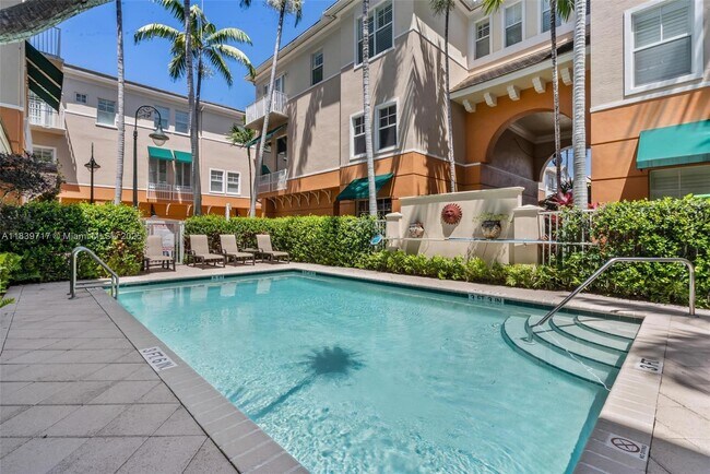 180 NE 6th Ave in Delray Beach, FL - Building Photo - Building Photo