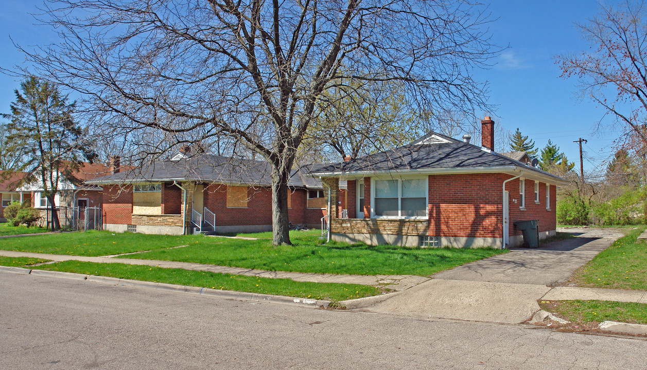 Harold Drive in Dayton, OH - Building Photo