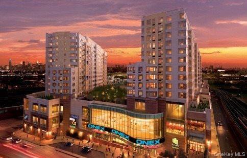 40-22 College Point Blvd in Queens, NY - Building Photo - Building Photo