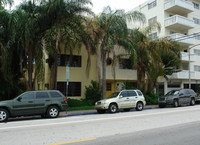 610 16th St in Miami Beach, FL - Foto de edificio - Building Photo