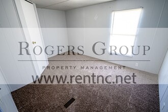 187 Vincent Hoyle Rd in Henderson, NC - Building Photo - Building Photo