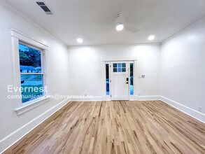 816 Brookline St SW in Atlanta, GA - Building Photo - Building Photo