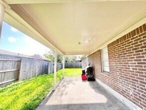 4021 Avenue Q 1/2 in Santa Fe, TX - Building Photo - Building Photo