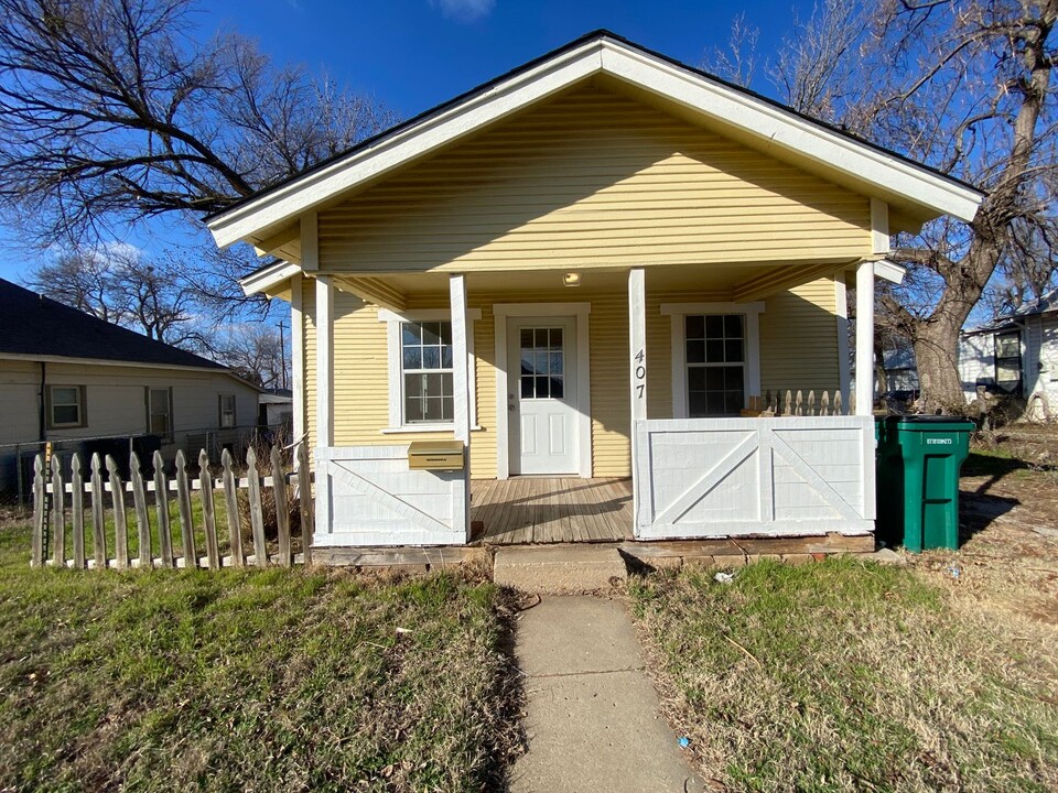 407 SE 25th St in Oklahoma City, OK - Building Photo