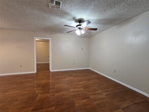 308 W Crescent Dr in Lakeland, FL - Building Photo - Building Photo