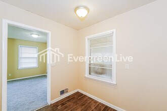 2633 1st St NE in Center Point, AL - Building Photo - Building Photo