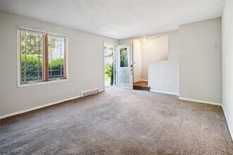 1349 W 87th St in Cleveland, OH - Building Photo - Building Photo