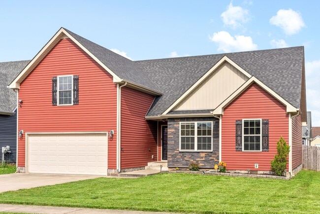 725 Backwind Ln in Clarksville, TN - Building Photo - Building Photo