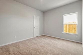 8031 Alpine Bearberry Dr in Houston, TX - Building Photo - Building Photo