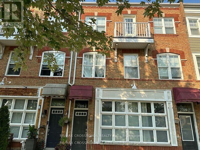 property at 2709 Bur Oak Ave