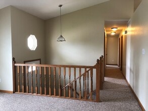 3916 Liverpool Dr in Jefferson City, MO - Building Photo - Building Photo