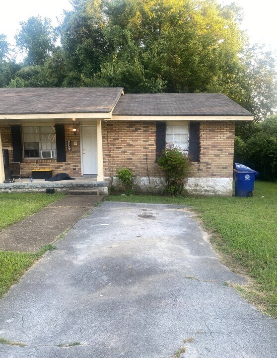 7732 Nautical Way in Chattanooga, TN - Building Photo