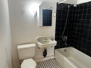 110 Gloucester St in Ottawa, ON - Building Photo - Building Photo