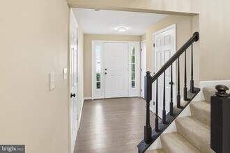 12831 Silvia Loop in Woodbridge, VA - Building Photo - Building Photo