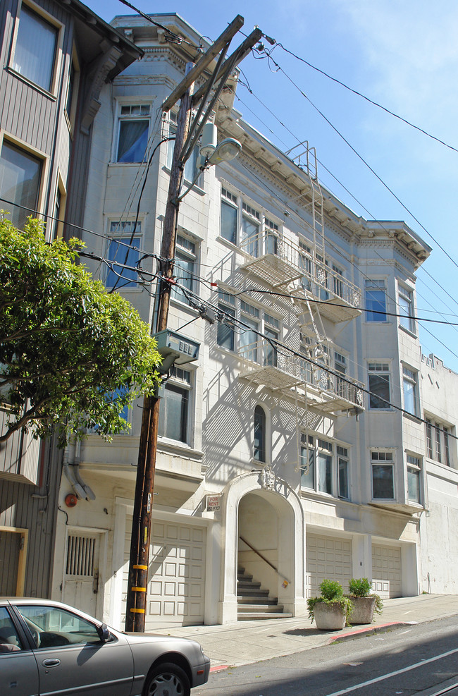 1340 Washington St in San Francisco, CA - Foto de edificio - Building Photo