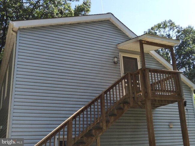 property at 5183 Jackson Ct