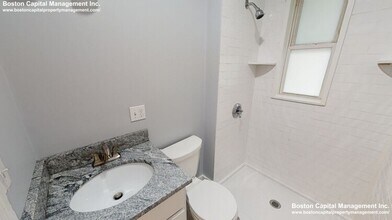 3 Carson St, Unit 2 in Boston, MA - Building Photo - Building Photo