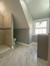 24 W 35th St in Bayonne, NJ - Building Photo - Building Photo