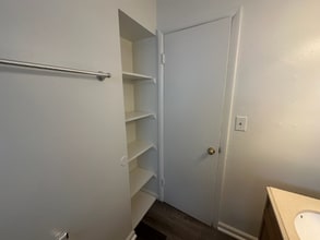 1927 Vaughn St, Unit 1927 in Columbus, OH - Building Photo - Building Photo