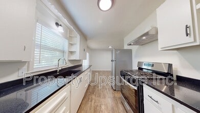 20028 Loop St in Anderson, CA - Building Photo - Building Photo