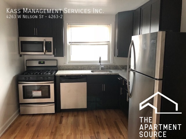 4245 W Nelson St in Chicago, IL - Building Photo - Building Photo