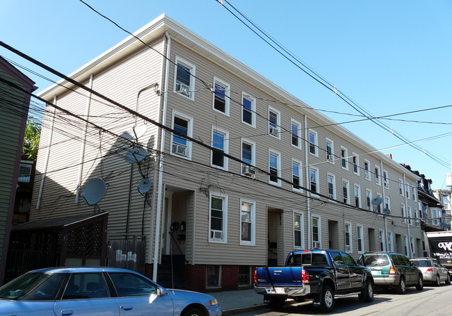 10-20 Princeton St in East Boston, MA - Building Photo - Building Photo