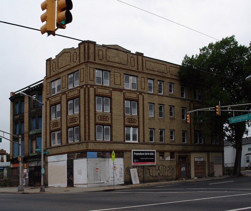 548 Springfield Ave in Newark, NJ - Foto de edificio