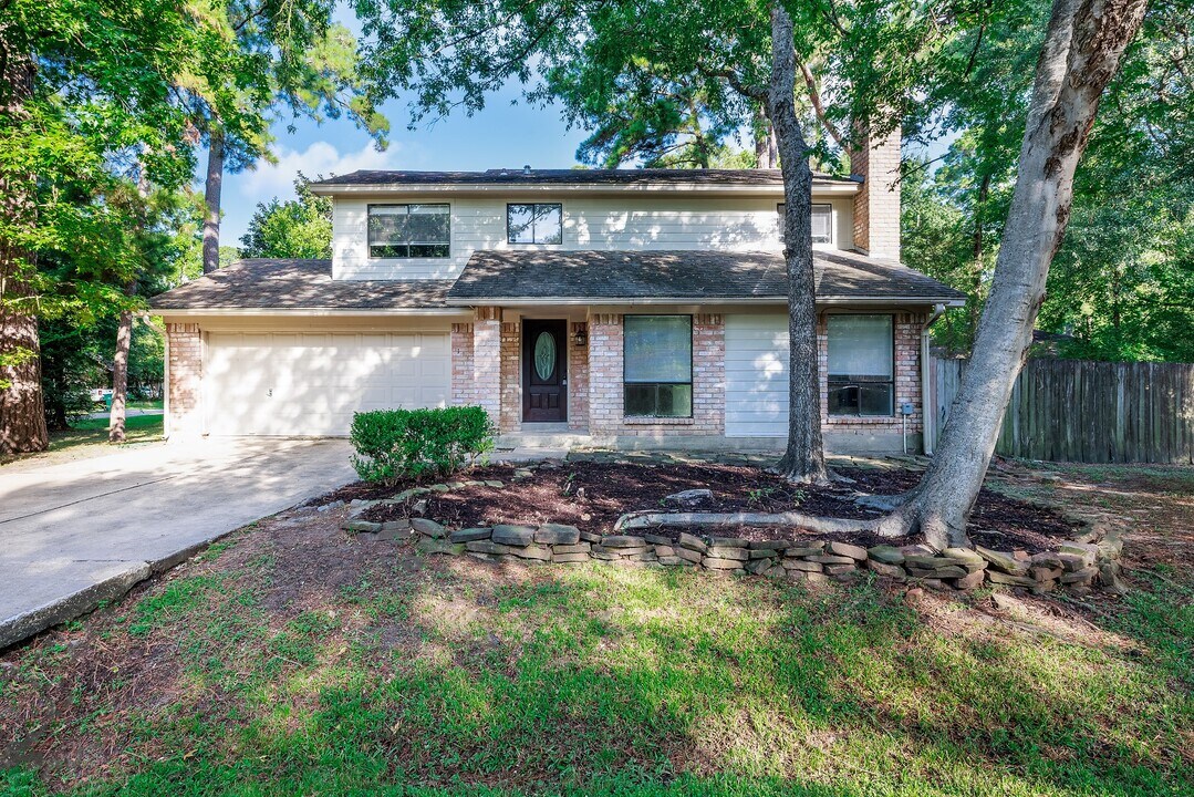 1 Ground Brier Ct in Spring, TX - Foto de edificio