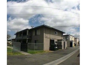 7590 Jackson Way in Buena Park, CA - Foto de edificio - Building Photo