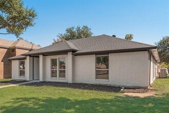 3510 Jonquil Ln in Rowlett, TX - Building Photo - Building Photo