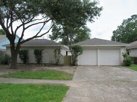 23207 Pine Post Ln in Spring, TX - Building Photo